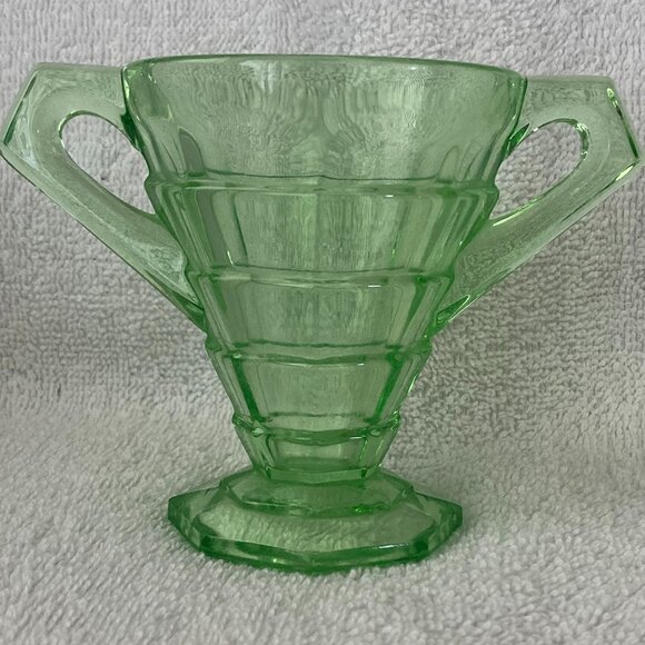 Vintage Indiana Glass Tea Room Green Open Sugar Bowl Depression Glass - Picture 1 of 5